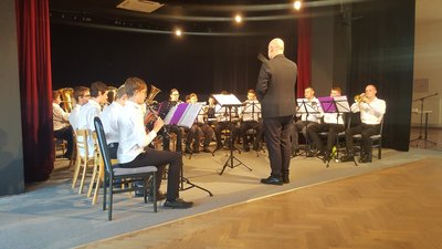 Školní dechový orchestr ZUŠ Ořechov - TAŠKAŘÍCI  -  pedagogické vedení MgA. František Kříž. Foto Irena Pšeničková