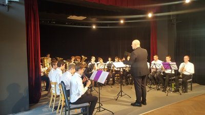 Školní dechový orchestr ZUŠ Ořechov - TAŠKAŘÍCI  -  pedagogické vedení MgA. František Kříž. Foto Irena Pšeničková